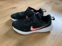 Sneaker / Nike / Gr. 31 Bayern - Fürstenstein Vorschau