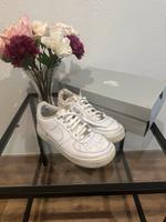 Weiße Nike Air Force One Sneaker Bayern - Baldham Vorschau