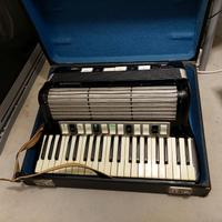Hohner Tango VM mit Koffer Hessen - Mainhausen Vorschau
