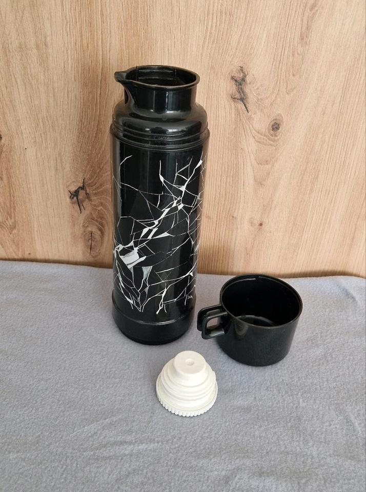 NEU! Alfi Teekanne Kaffeekanne Thermoskanne mit Becher Mamoriert in Ochsenfurt