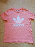 Adidas T-Shirt in orange Gr. 38 Niedersachsen - Syke Vorschau