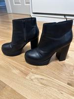 Stiefel H&M Gr. 40 Sachsen-Anhalt - Magdeburg Vorschau