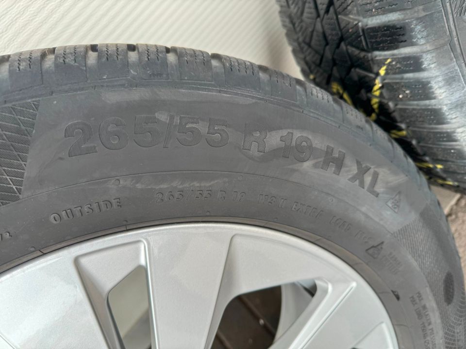 Winterräder für Audi Q 8 265/55R19 H XL  - 4M8601025 in Fließem