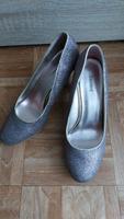 Pumps, High Heels, Absatzschuhe rosa glitzer Niedersachsen - Lehrte Vorschau