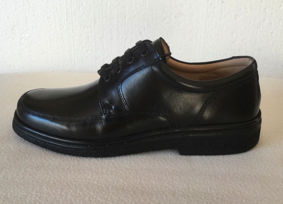 Schwarze Herren Business-Schnürer / Halbschuhe, Gr. 42 - NEU in Schöllkrippen