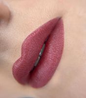 Permanent Make-up bordeaux Lips 10% Rabatt Niedersachsen - Cloppenburg Vorschau