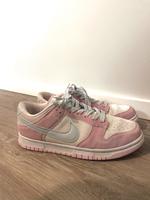 Dunk Low LX Pink Foam Niedersachsen - Asendorf (Nordheide) Vorschau