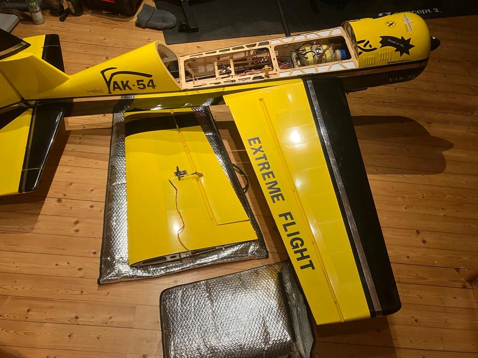 ! Letzte Chance ! Yak 54 88“ Extreme-Flight DA50+PowerBox+Servos in Otterberg