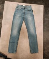 Calvin Klein Jeans Hose Jungen Gr.170 Nordrhein-Westfalen - Recklinghausen Vorschau