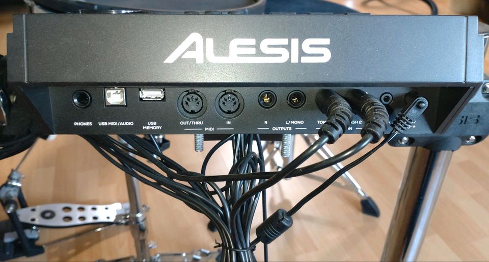 E-Schlagzeug Set komplett Alesis DM10 MK II Pro in Leipzig