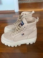 Tommy Hilfiger 40 Sachsen - Neusalza-Spremberg Vorschau