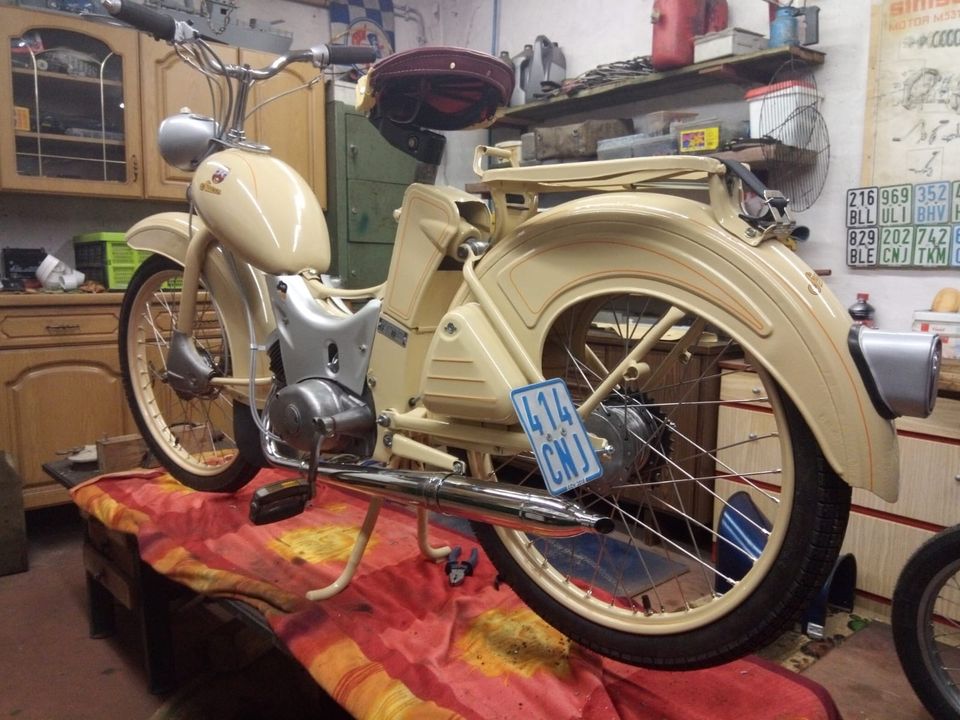 Simson, MZ Moped Restauration in Berlin