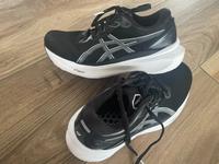 ASICS Gel Kayano 30 Damen Laufschuhe Größe 38 Baden-Württemberg - Ofterdingen Vorschau