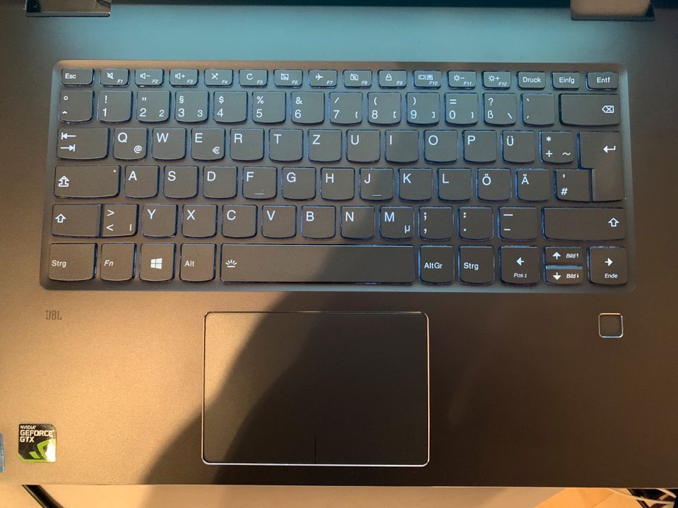 Lenovo Yoga 720 in Saarbrücken