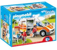 Playmobil Citylife - Krankenwagen mit Licht und Sound (6685) + 2 Baden-Württemberg - Denkendorf Vorschau