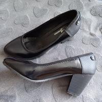 Pumps schwarz Hessen - Linden Vorschau