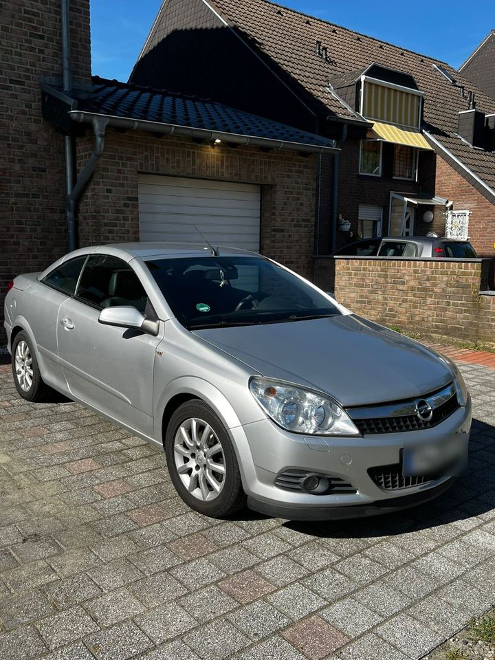 Astra H Twintop Cabrio 1.8  140 PS  LPG Gasanlage in Nideggen / Düren