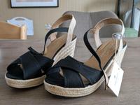 TOM TAILOR Riemchensandalen NEU Nordrhein-Westfalen - Paderborn Vorschau
