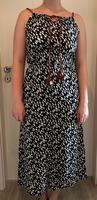 Sommer-Kleid, schwarz - Gr. 38 - Italienische Mode - Sehr chic Bayern - Rödental Vorschau