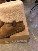 UGG Damen Stiefel GR.38 Schleswig-Holstein - Wattenbek Vorschau