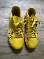 Nike Fußballschuhe in Gr. 38,5 „Kunstrasen“ Hessen - Marburg Vorschau