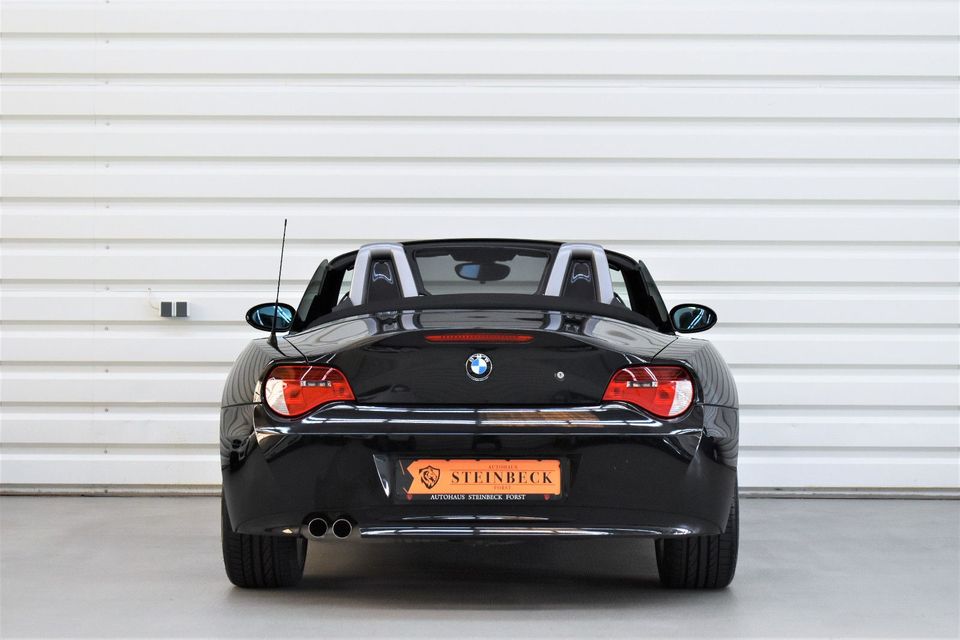 BMW Z4 Roadster 2.5i+ 1.Hand+ Xenon+ SHZ + 56.100KM in Forst