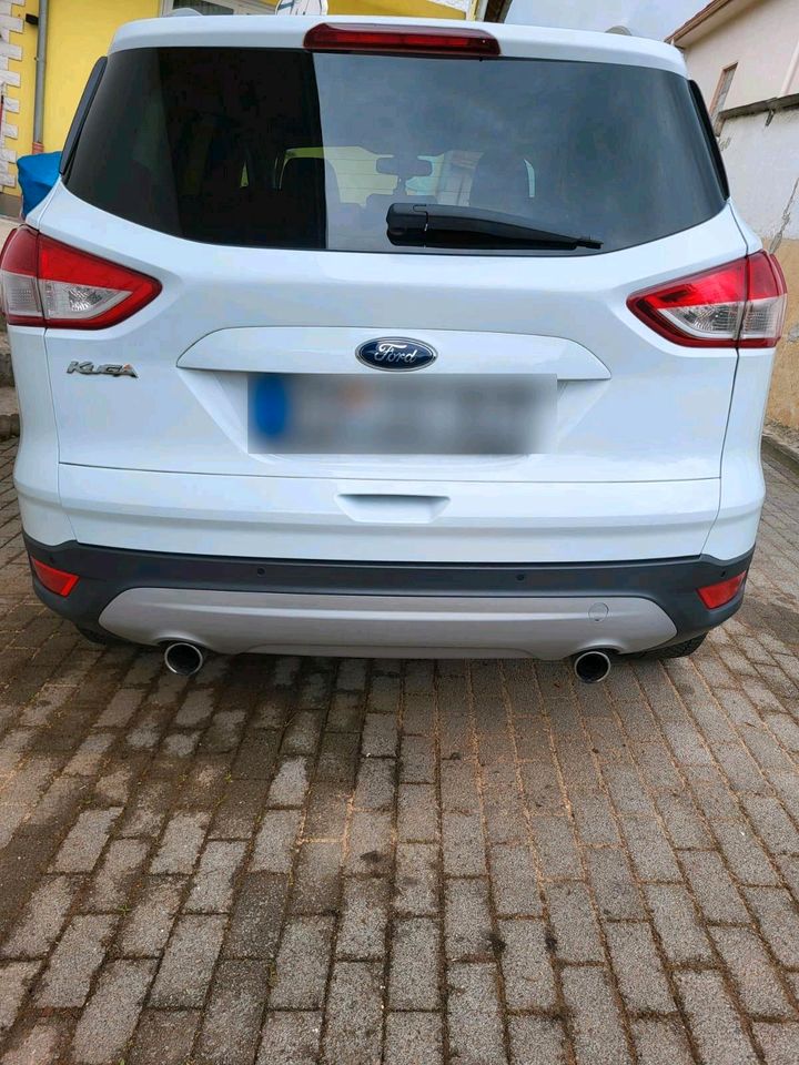 Ford Kuga 2.0 Diesel in Kassel