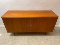 * KLEINES TEAK SIDEBOARD MID CENTURY DANISH HUNDEVAD 60er Berlin - Charlottenburg Vorschau