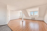 Helle Dachgeschosswohnung mit Terrasse und Blick über West-Berlin Berlin - Spandau Vorschau