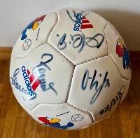 Adidas Ball/Fußball WM 1998 kadersigniert Bayern München Unikat!! München - Sendling Vorschau