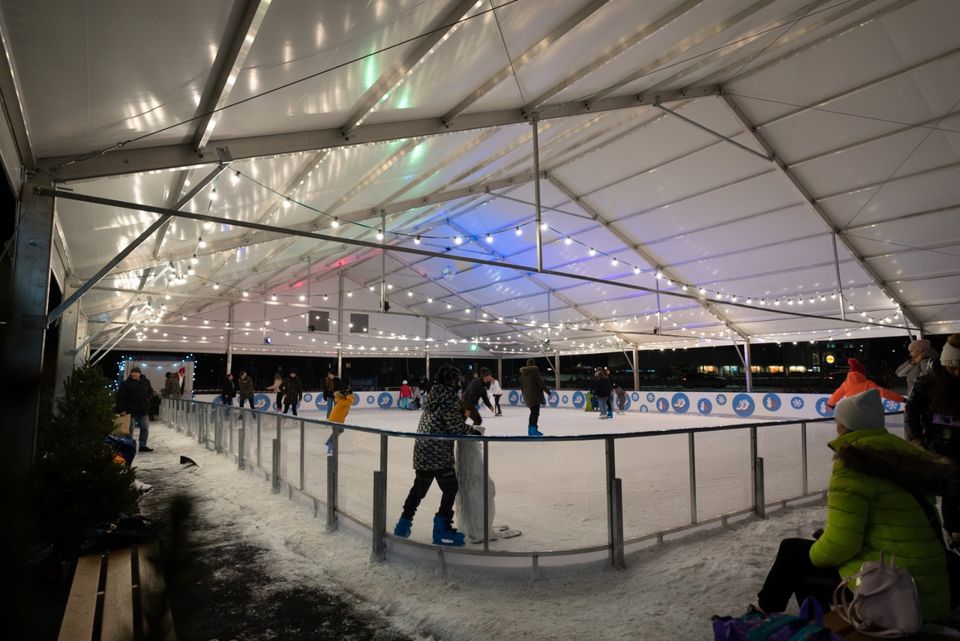 20x20x4 Hangarhalle Segelflieger Luftsport Zelt Flugplatz Überdachung Eisbahn in Frankfurt am Main