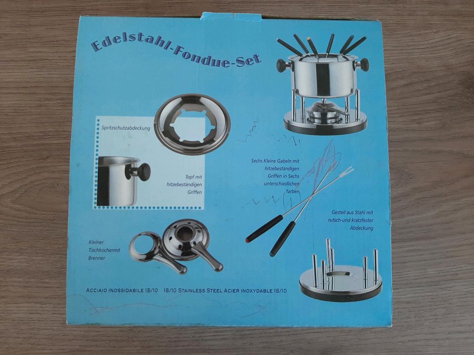 Edelstahl-Fondue-Set unbenutzt in Maselheim