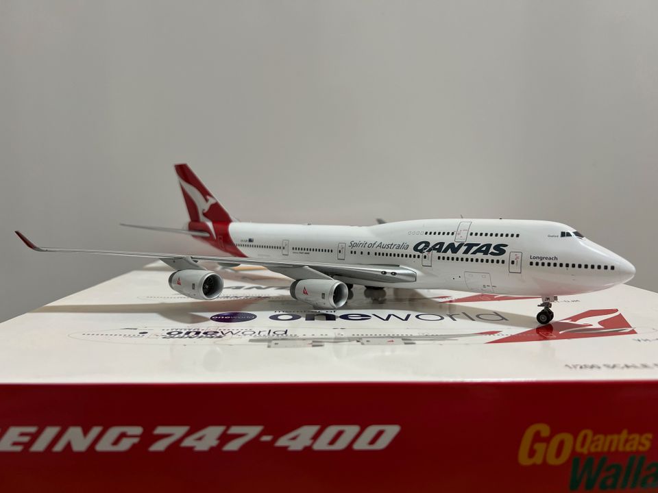 JC Wings 1:200 Boeing 747-400 Qantas "Spirit of Australia" NEU! in Berlin