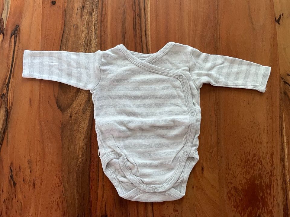 Kleiderpaket Baby 50/56 in Henschtal