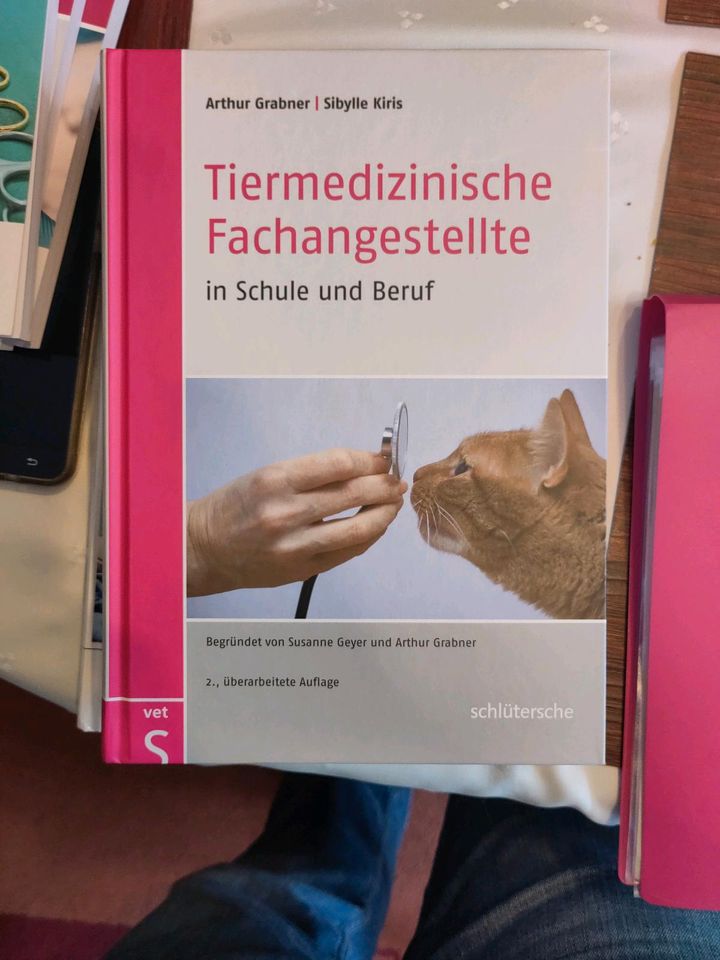 Bücher Set für die Ausb. zur Tiermedizinischen Fachangestellten in Goldenstedt