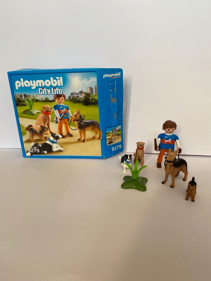 Playmobil 9279 City Life Hundesitter in Friedrichshain-Kreuzberg -  Friedrichshain | Playmobil günstig kaufen, gebraucht oder neu | eBay  Kleinanzeigen ist jetzt Kleinanzeigen