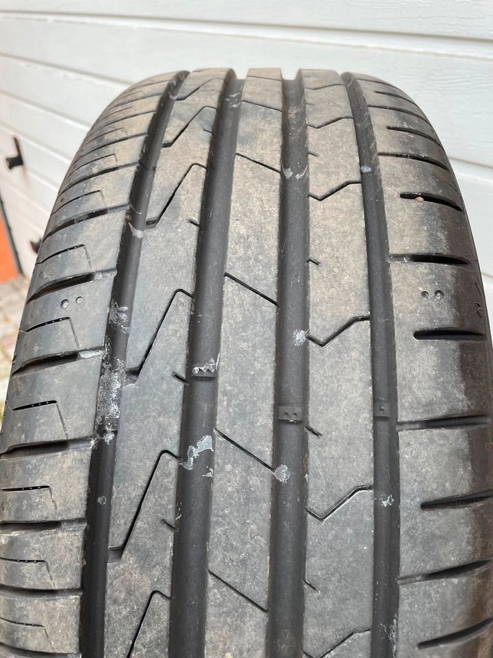 SOMMER Reifen Hankook Ventus Prime 215 45 R18 89V in Bad Berka