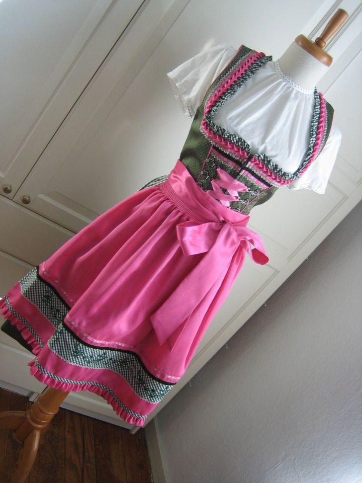 Dirndl Krüger Madl 34 XS mit Schürze & Bluse grün rosa Punkte NEU in Jork