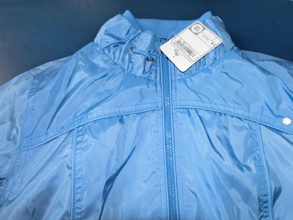 NEU Jacke Windjacke Anorak 158 blau rot Blouson Jungen Mädchen in Dettingen an der Iller