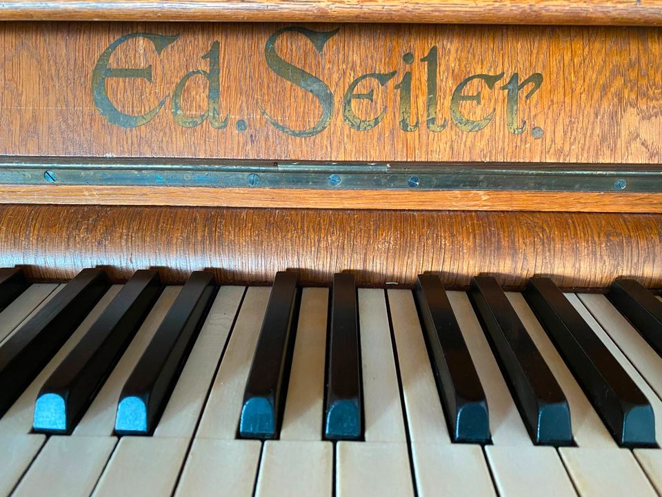 Ed Seiler Klavier in Niefern-Öschelbronn