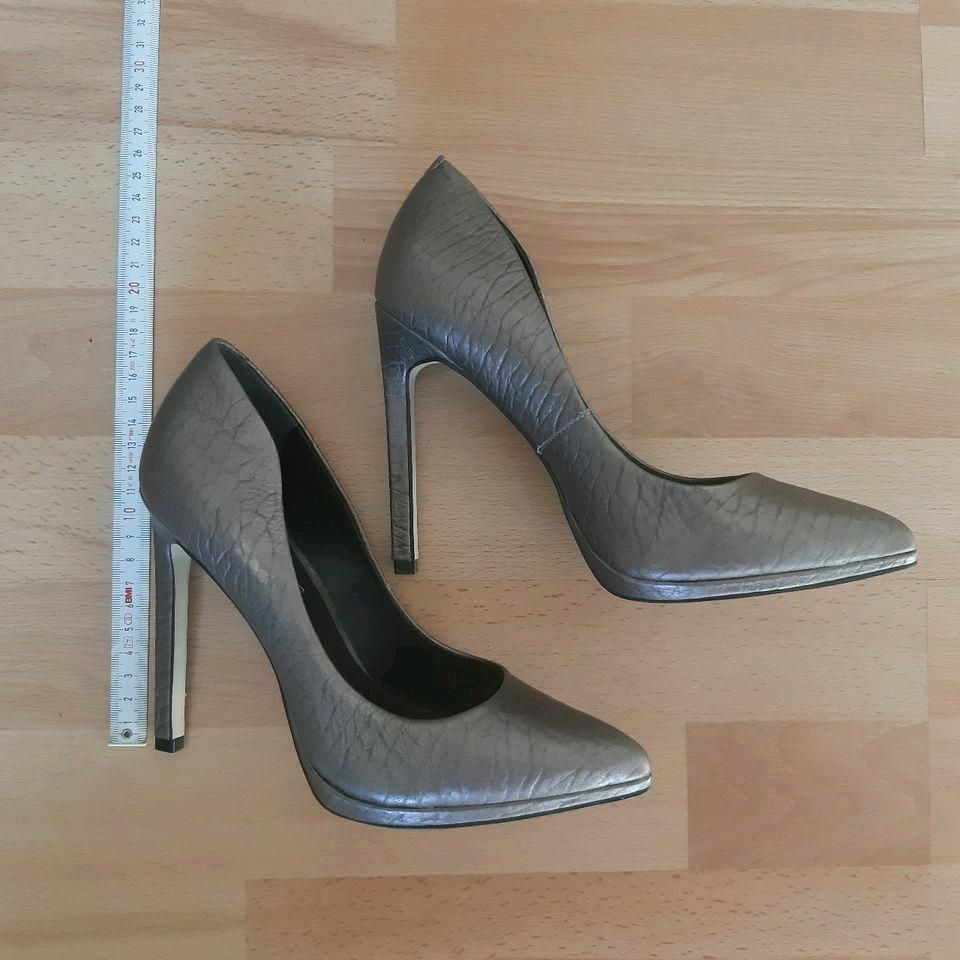 Aldo High Heel Pumps, Bronze Rose, Echtleder Gr. 37 in Bergheim