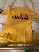 Ellesse,Italia,Vintage,Retro,Sportivo,Ski,XS,Top,Rar,Kult,Cotton München - Trudering-Riem Vorschau