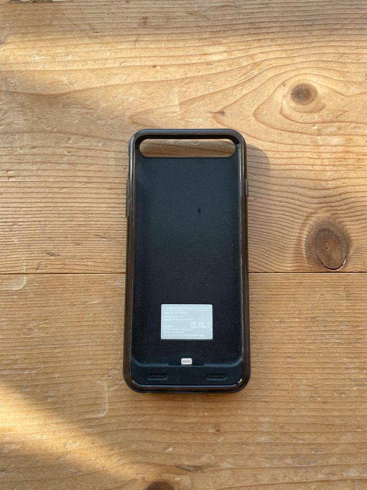 Ladecase / Powerbank Iphone 6s in Lauenförde