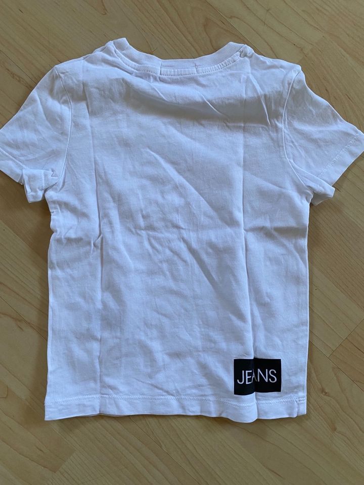 Calvin Klein t-Shirt Weiss gr. 4/104 neuwertig in Fellbach