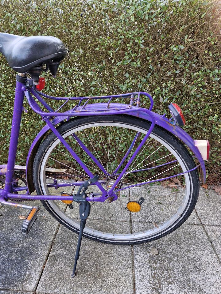 kultiges DDR-Fahrrad in Schorfheide