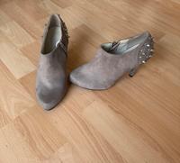 Schöne Damen Pumps 36 in Grau Nordrhein-Westfalen - Ostbevern Vorschau