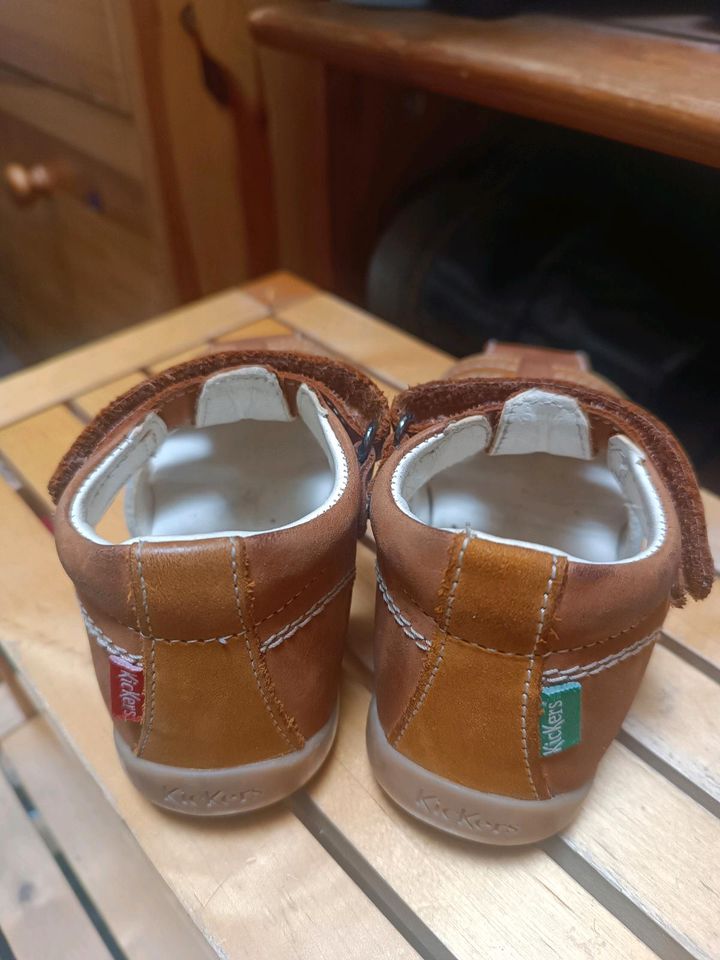 Kickers Sandalen Gr.25 Kinder Sommer Schuhe Echtleder braun natur in Berlin