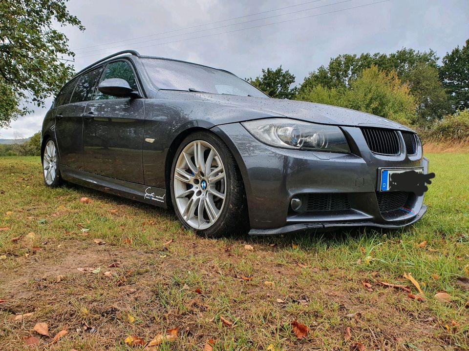 Bmw 335i Touring E91 in Namborn