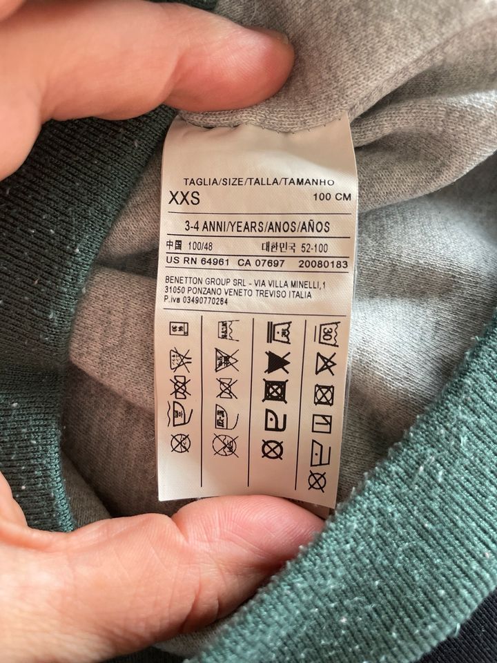 Gr 98 (100cm) Jacke Benetton in Schloß Holte-Stukenbrock