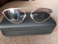 DKNY Sonnenbrille mega schön neu siehe Bilder stabil qualitativ Vahr - Neue Vahr Südost Vorschau